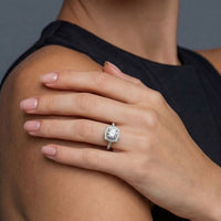 Moissanite Spark Vintage Crown Ring | Olaty