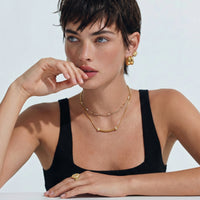 Vermeil Glow Curved Spark Bar Necklace Pendant | Olaty