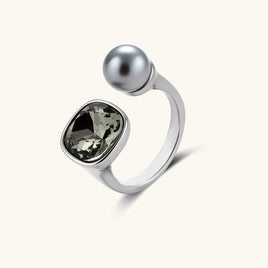 Dual Element adjustable ring with smoky Zirconia and gray pearl | Olaty