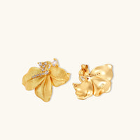 Product video showcasing Bloom Sculpted Petal Stud Earrings with dimensional petal-inspired forms and an elegant sculptural floral design | Olaty