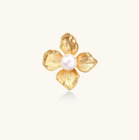 Product video showcasing Blooming Pearl Sculptural Flower Statement Ring with a lustrous pearl centerpiece and sculptural flower-inspired details | Olaty