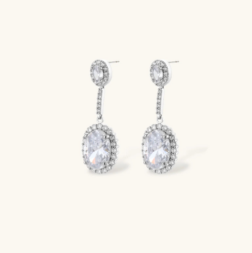 Product video showcasing Celestial Cascade Zirconia Necklace & Earrings Set with sparkling zirconia details, celestial-inspired cascading design and coordinated necklace and earrings | Olaty