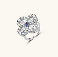 Product video showcasing GRA Certified Rainbow Moissanite Diamond Lucky Clover Jewelry Set with brilliant rainbow moissanite stones, sparkling clover-inspired details and coordinated jewelry pieces | Olaty