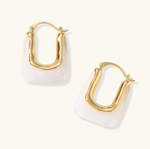 Product video showcasing Liquid Curve Resin Hoop Earrings with fluid sculptural curves and glossy resin details | Olaty