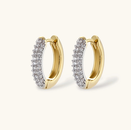 Product video showcasing Crescent Glow Pavé Necklace, Huggie Hoop Earrings & Ring Set with sparkling pavé details, crescent-inspired design and coordinated jewelry pieces | Olaty